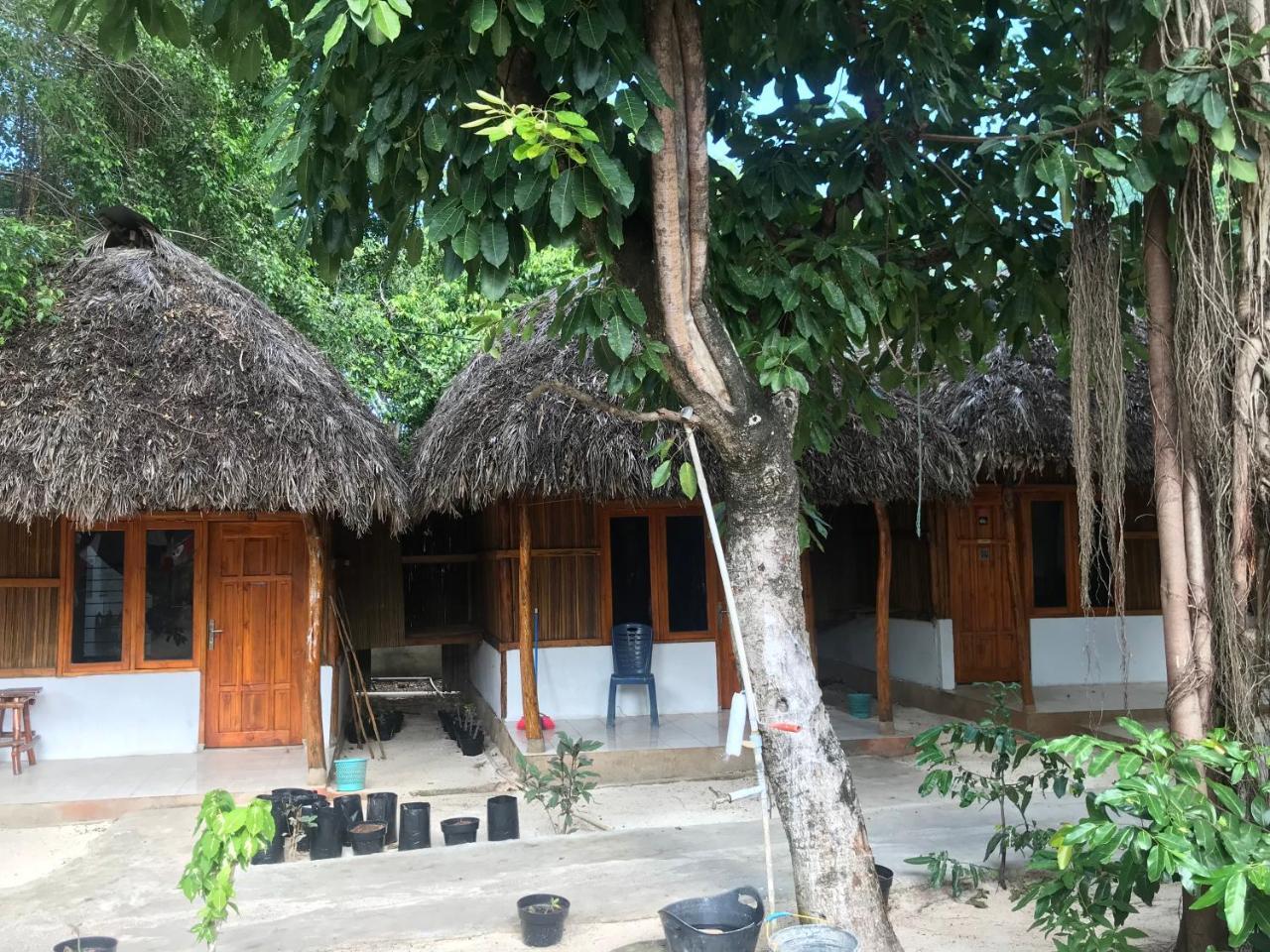 Ova Baluk Bungalow Nembrala Dış mekan fotoğraf